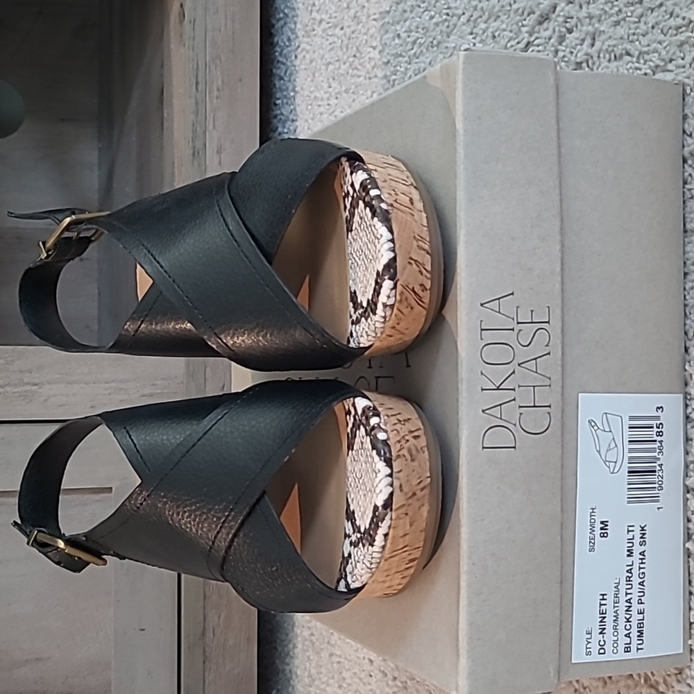 Womens Dakota Chase Wedges